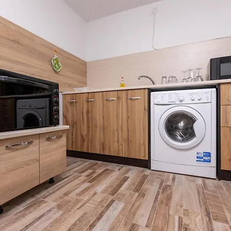 Проживание в семье Hermitage Сандански