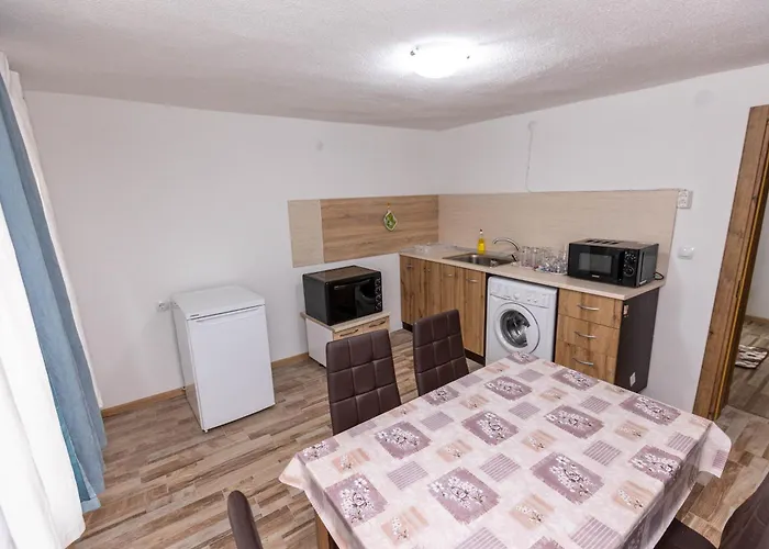 Hermitage * סנדנסקי